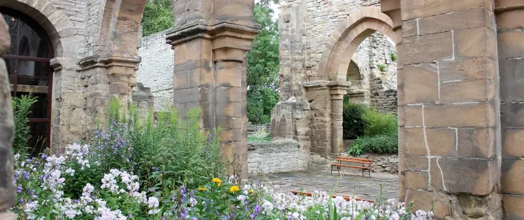 ›Des Kaisers Herz – Archäologische Tiefenfahndung am Sterbeort Ottos des Großen‹ im Kloster Memleben