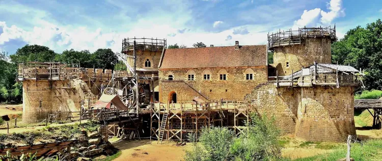 Leben wie ein Burgherr in Frankreich: Guédelon